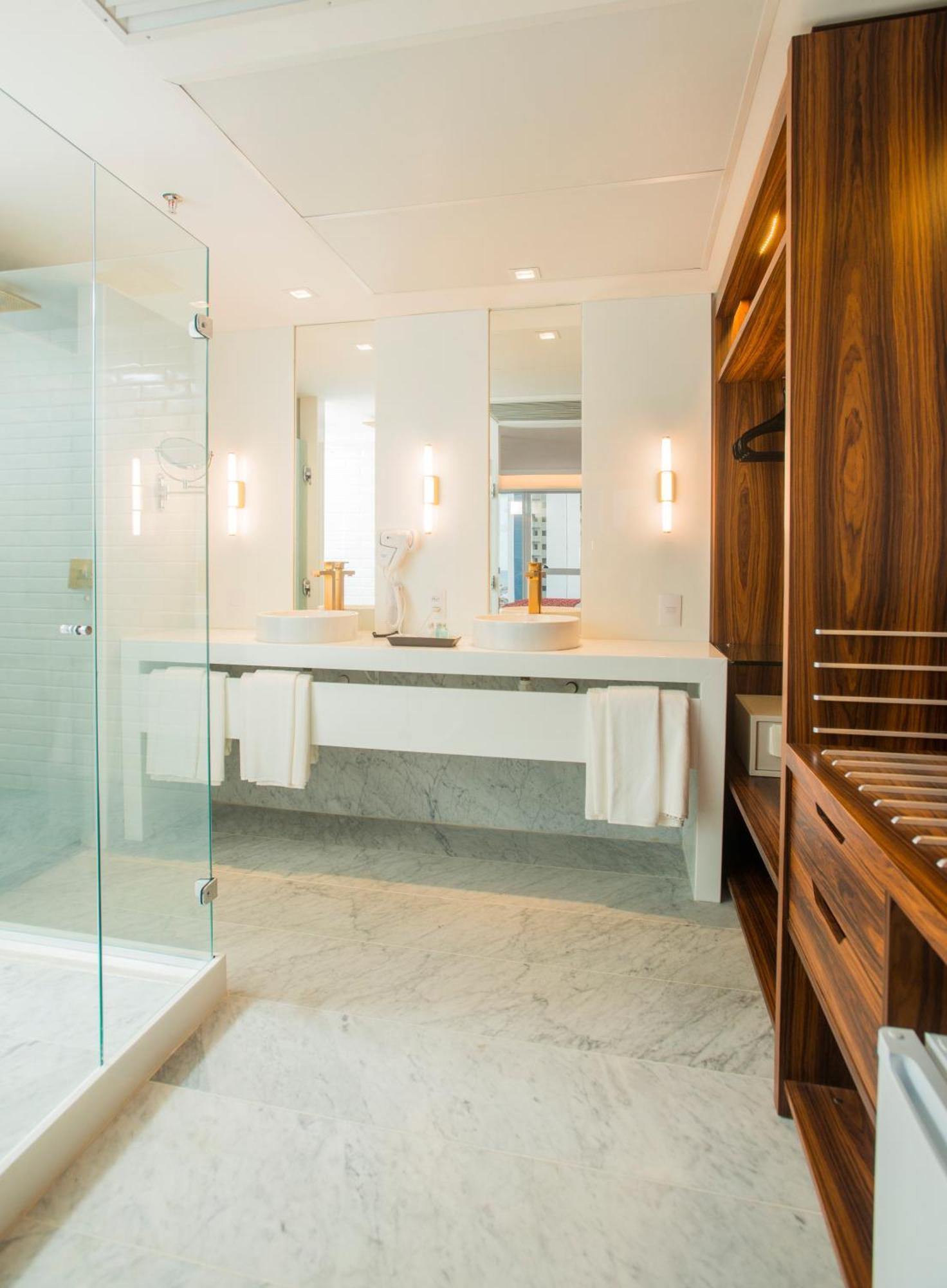 Hotel Luzeiros Ресифи Экстерьер фото Bathroom