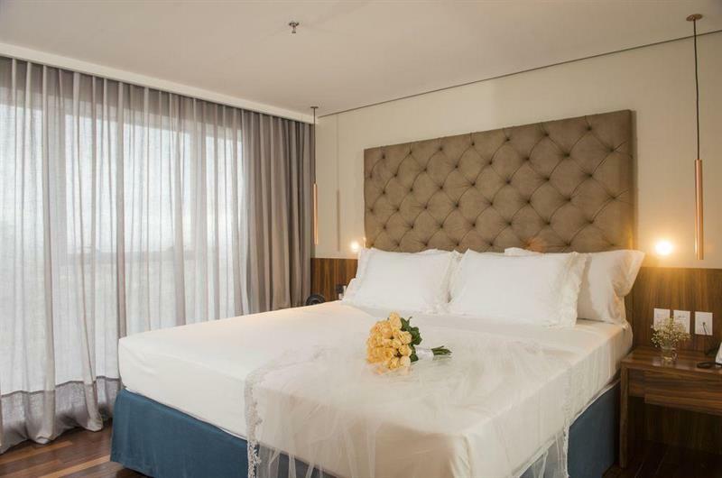 Hotel Luzeiros Ресифи Экстерьер фото A bedroom at the hotel